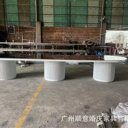 椭圆形白色宴会桌子国外婚礼用派对桌椅 wedding table 工厂