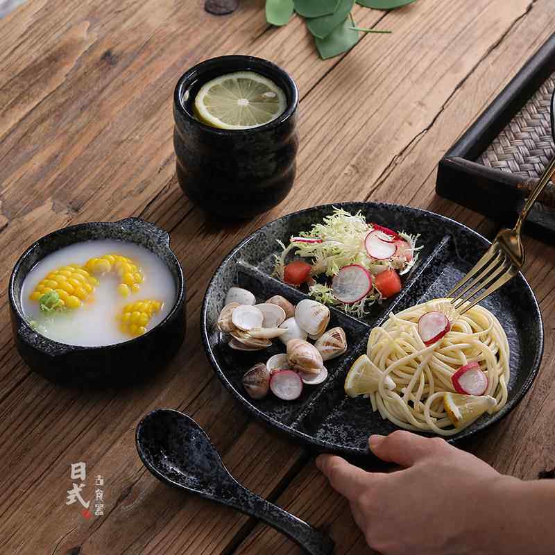 日式三格分餐盘陶瓷分格减脂餐盘定量盘子家用一人食早餐饭盘菜盘
