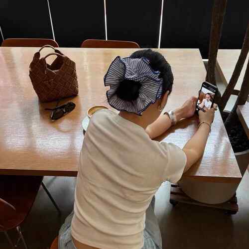 韩国高级感饰品条纹大肠圈简约百搭发绳网红丸子头发饰扎发皮筋