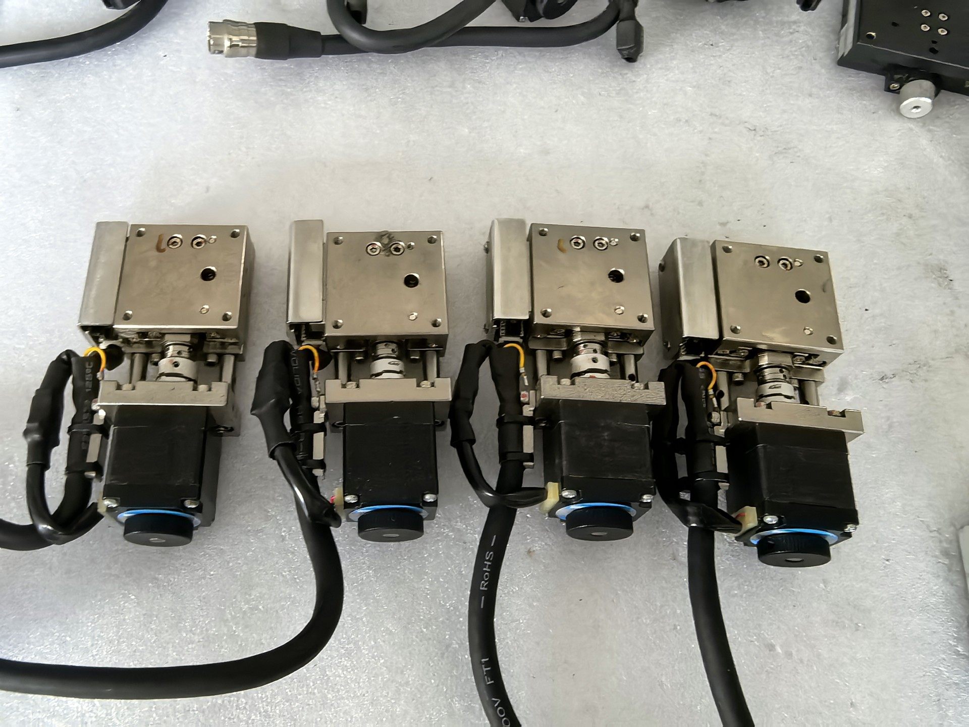 台湾GMT不锈钢电动位移平台，AX40-F型号。台面40mm