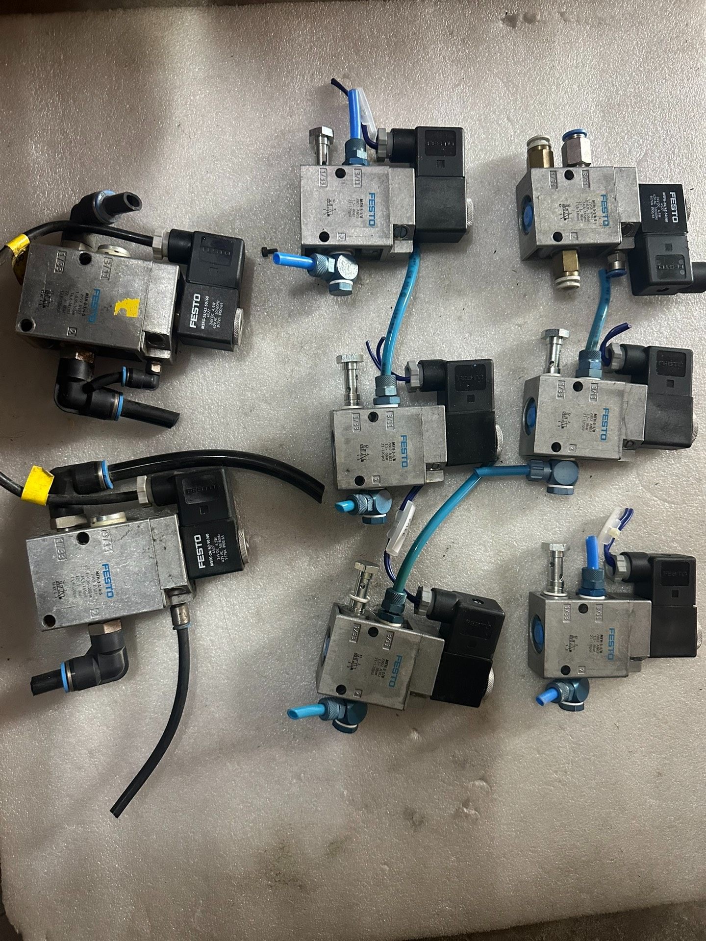 FESTO费斯托电磁阀MFH-3-1/8，拆机8个，型号78