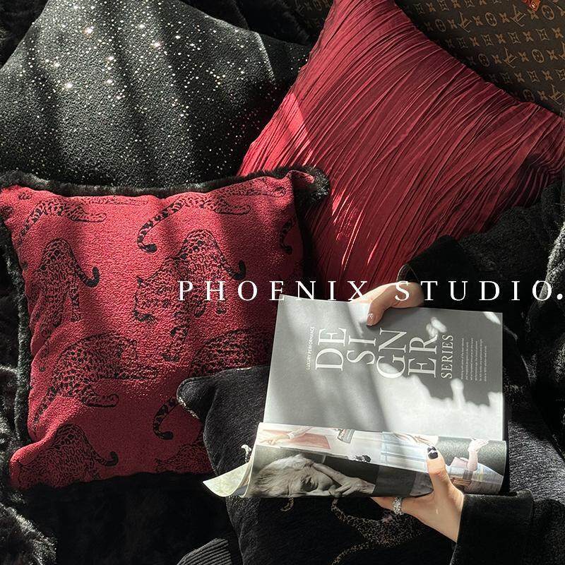 安可拉红色新年结婚抱枕靠垫小香风编织靠包沙发客厅法式元旦靠背