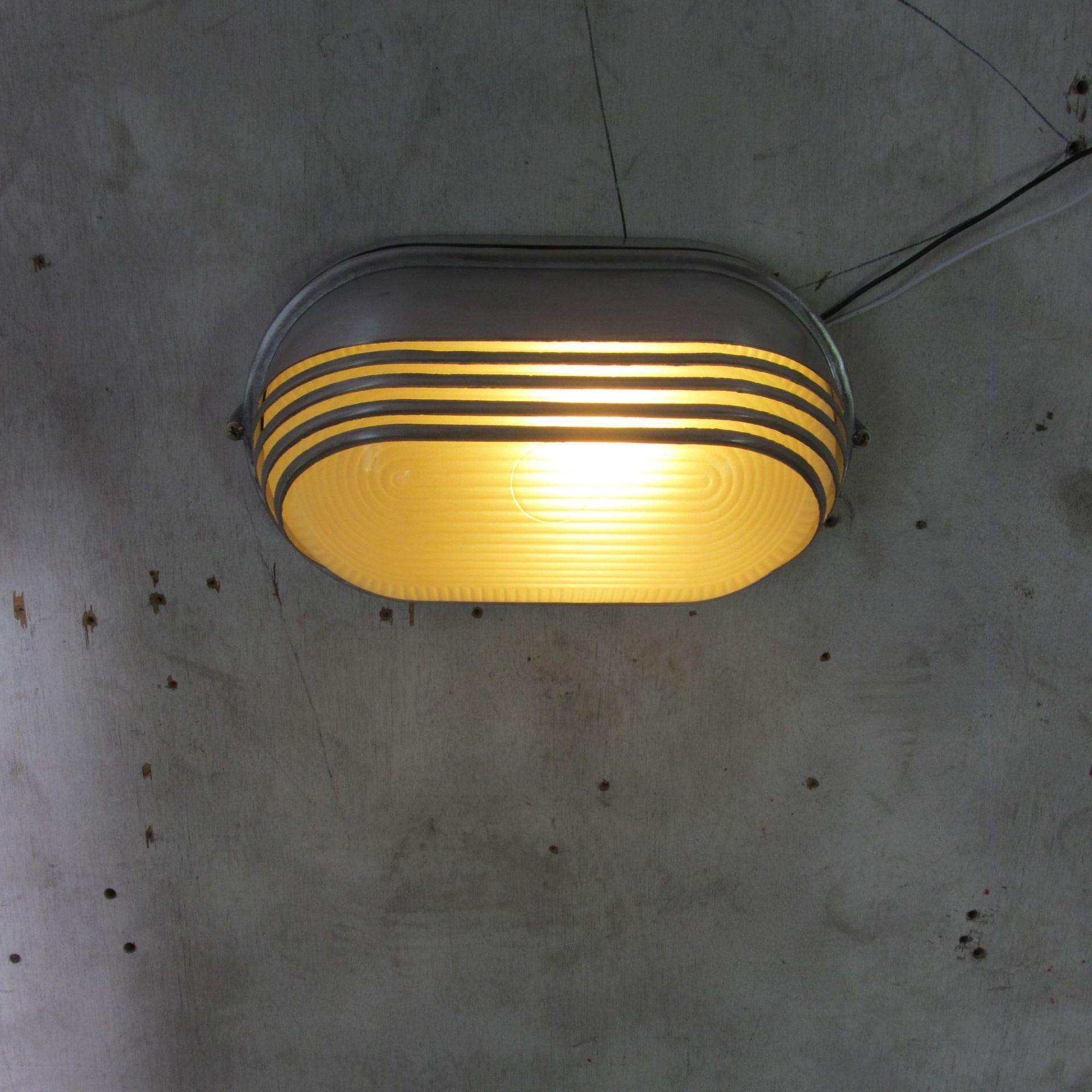 美式复古工业风壁灯金色做旧创意个性庭院门口围墙阳台过道墙灯