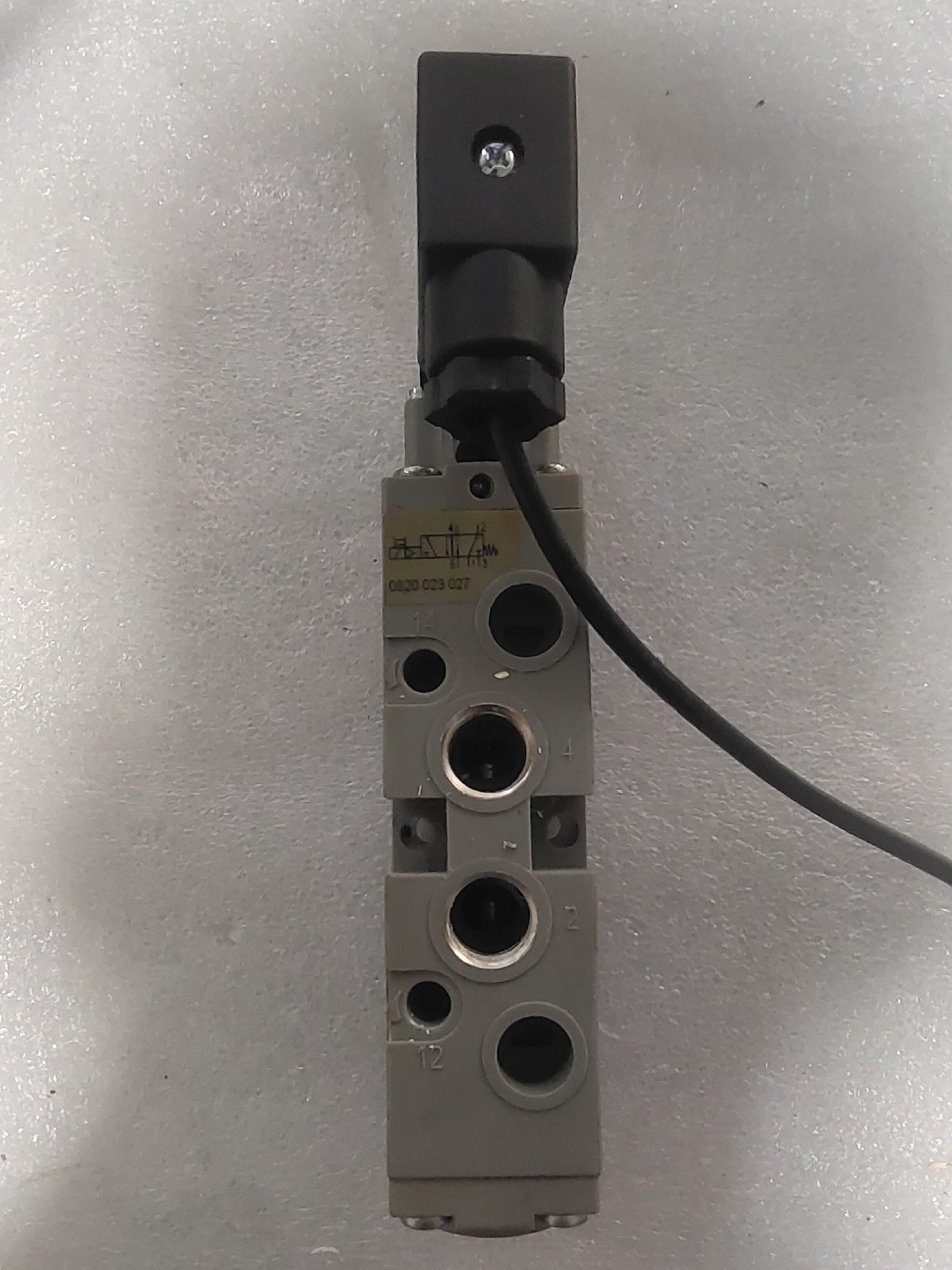 Rexroth 力士乐  0820023027  现货12个