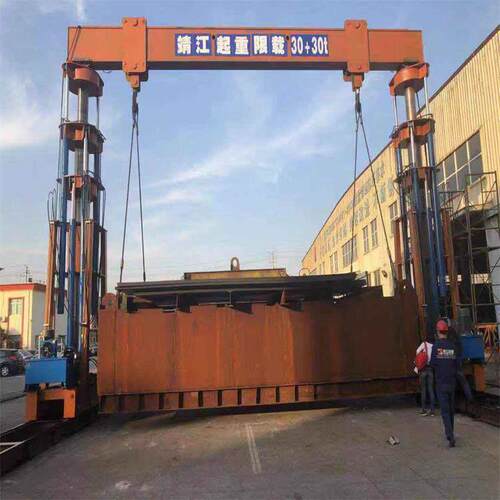 靖起厂家供应液压门式起重机轨道式液压龙门吊型号多样堆码