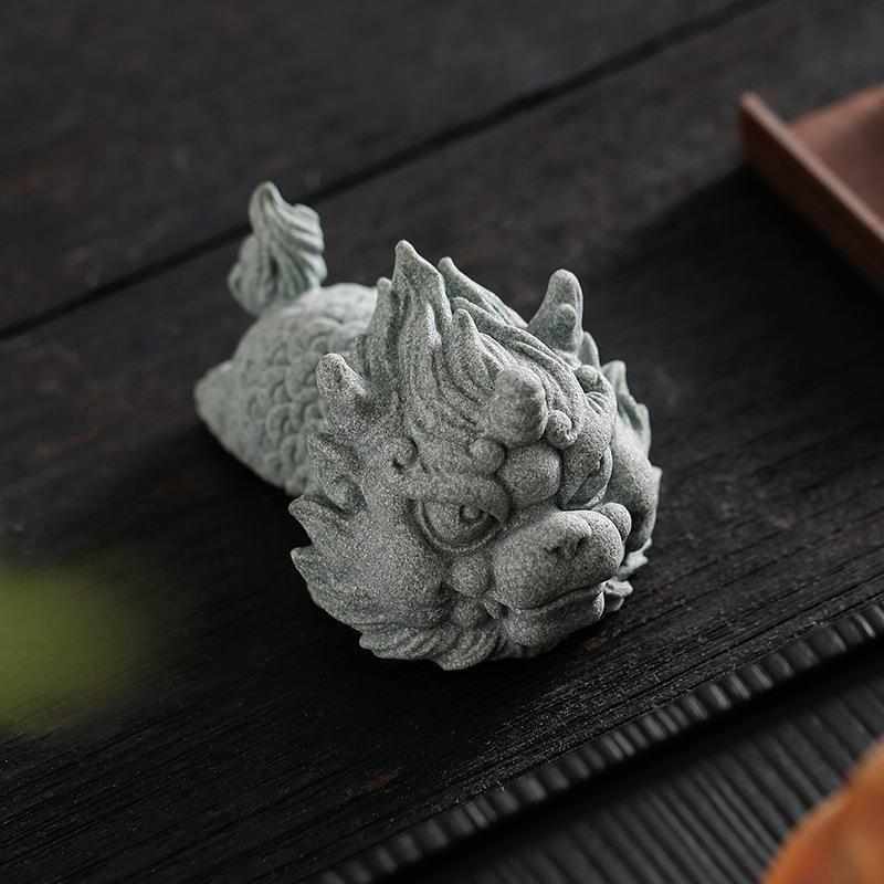 中式国潮瑞兽麒麟创意青砂石摆件鱼缸造景精品茶宠客厅桌面装饰品