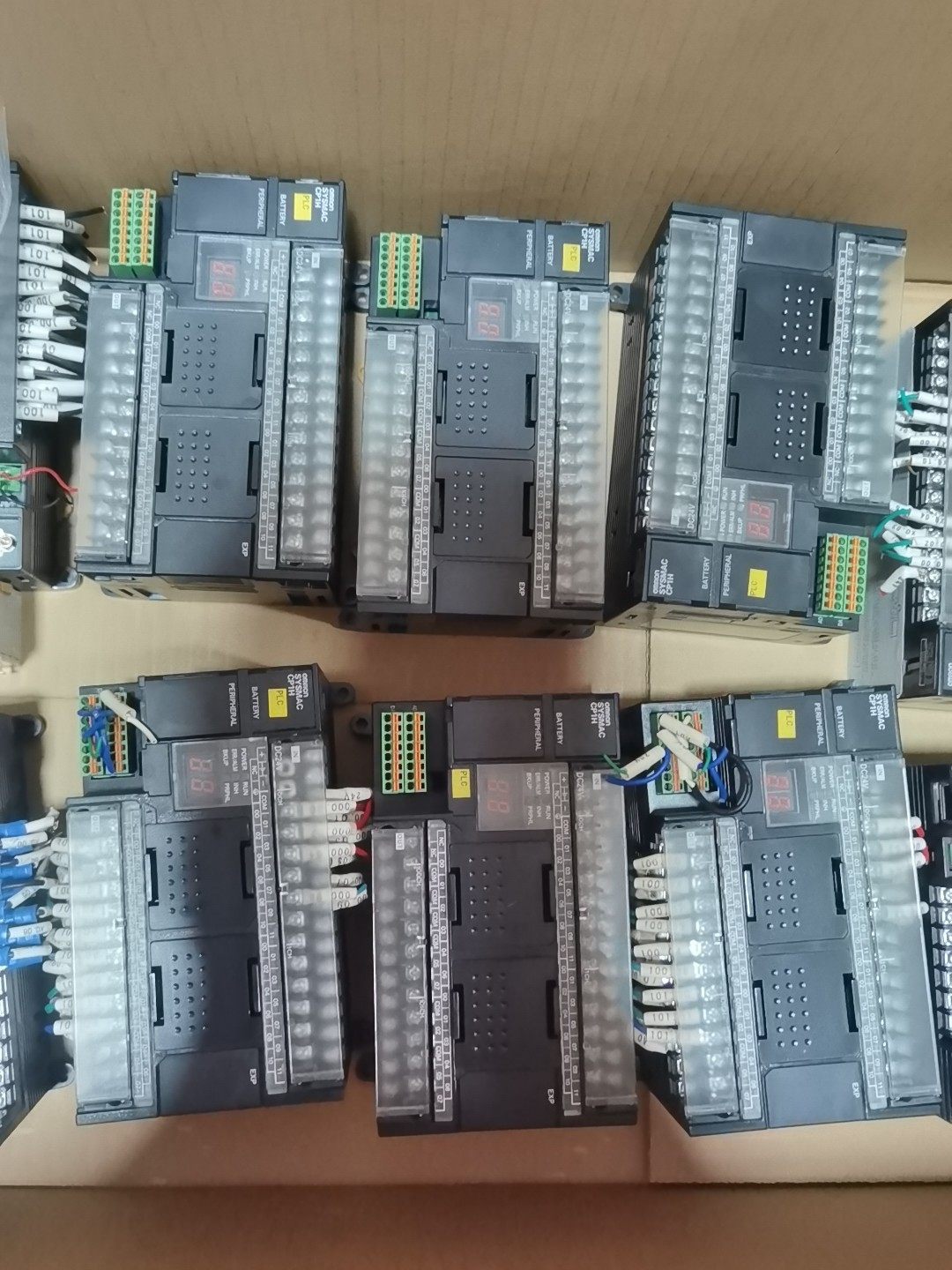 欧姆龙 cp1h-xa40dt-d-sc 单价900 包邮顺