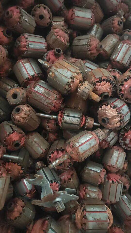 4月5日苏州处置报废小马达和杂电机拆解物资一批约17吨打包处理可代发物流过磅成交价为总价网络拍卖公告