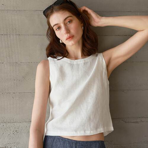 Vest, front and back, two vest, short style, women's