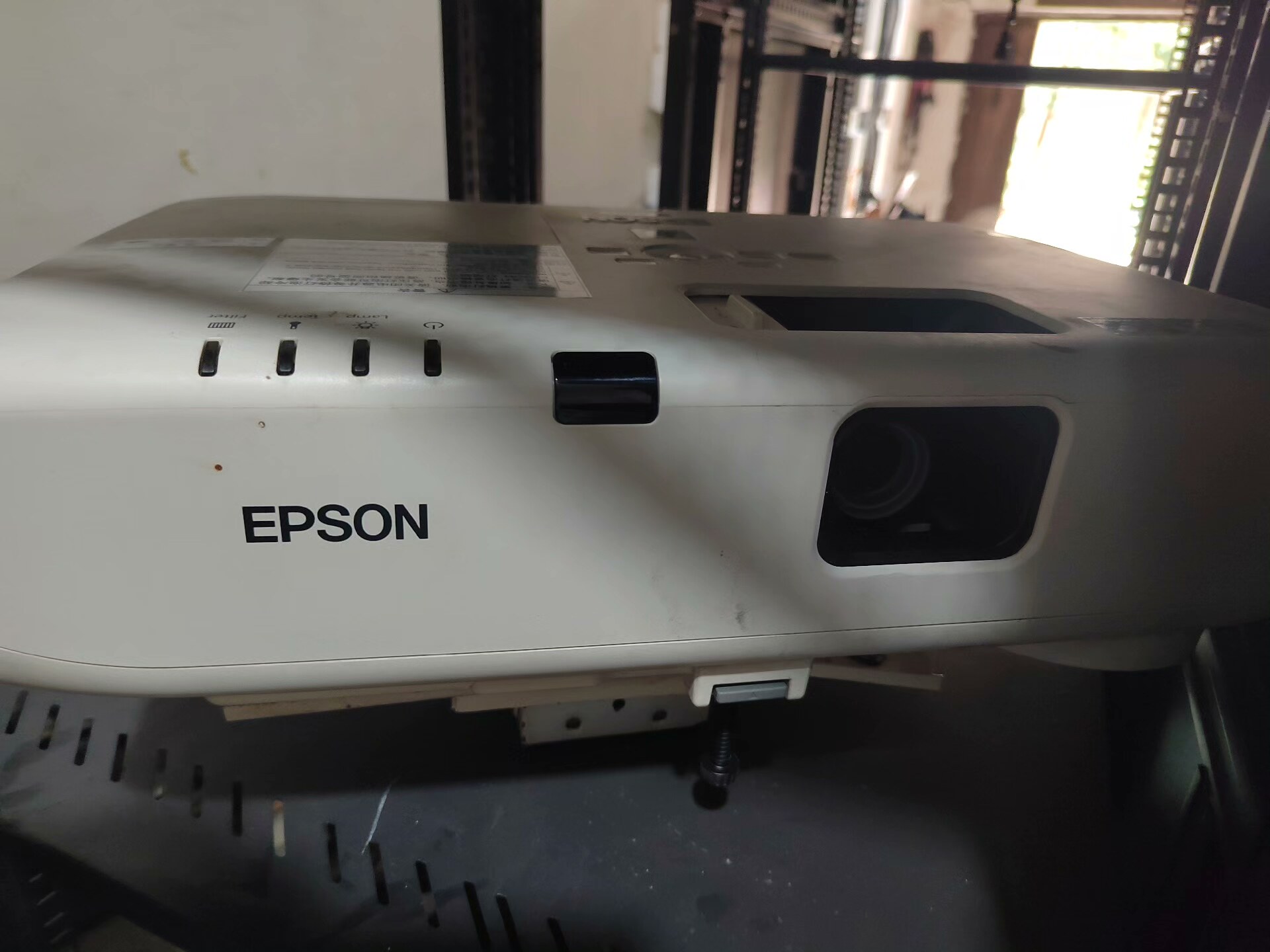 爱普生，EB-C1010X投影仪，实物图片，拆机下来的，到付