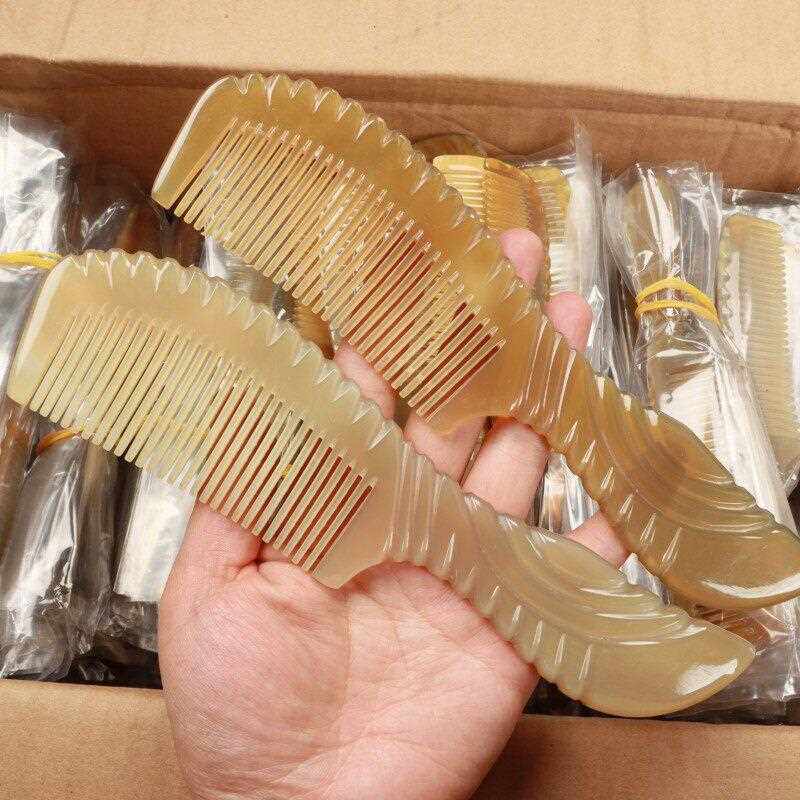 新款直销20厘米黄牛角打花元梳柄梳非洲角刻花鱼尾把梳子真角牛角