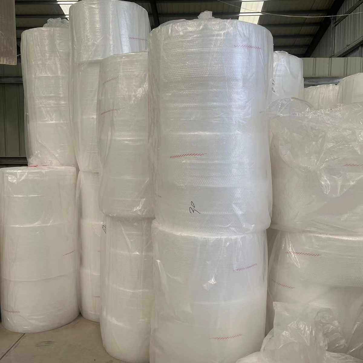 包装气泡膜泡沫卷快递打包加厚气泡垫防震气泡卷 气泡膜大 卷批发,五金/工具,充气袋,淘宝优惠券,粉丝福利购,淘宝优惠卷