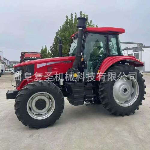 东方红LX1504大型拖拉机 项目采购柴油四驱深翻犁地东方红拖拉机