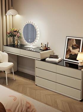 奶油风新款代简约轻奢卧室MAV旋梳体妆台带踢脚线现可转一式多功