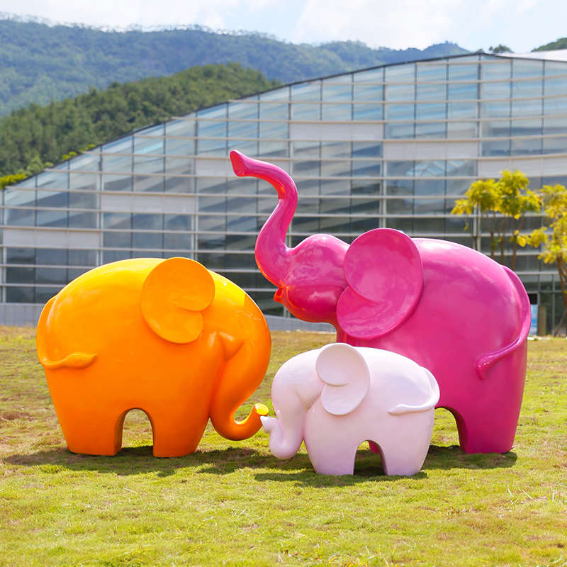户外大象摆件落地园林景观雕塑玻璃钢幼儿园林商业街卡通美陈装饰