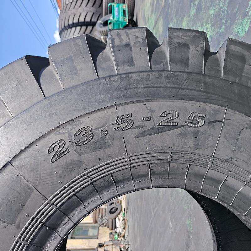 23.5-25铲车装载机轮胎 50装载机轮胎 E3花纹尼龙成套工程轮胎