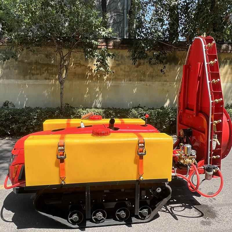 遥控自机功走式履带喷药机 小型果园果树喷雾VNN无级 变速多能打