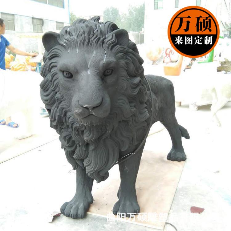新款直销制作玻璃钢狮子雕塑 景区商场室内橱窗美陈装饰小品动物