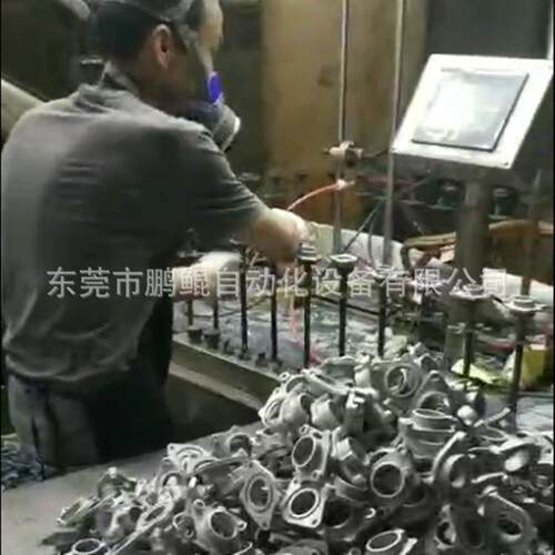 四川自贡非标铝件自动喷漆设备 铝车件小型喷涂设备 自动喷油机