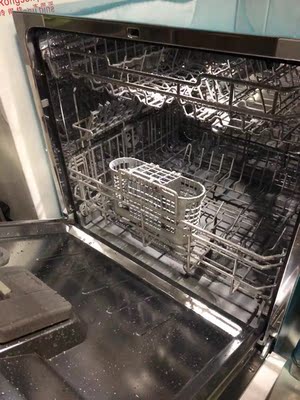 华凌消毒洗碗机怎么样?质量哪些事?你真的都了解了吗