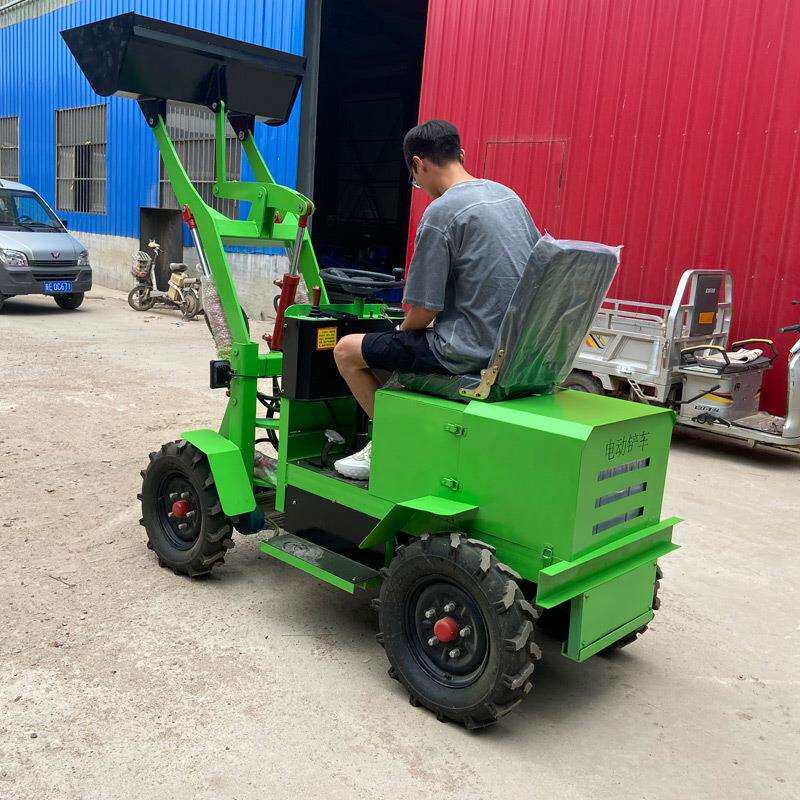 源头厂家直发小型电动装载机 养殖场清粪轮式铲车 农用铲土运输车