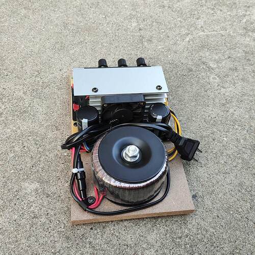 改装蓝牙USB大电容版DIY音响功放板大功率环牛功放加风扇200W220V
