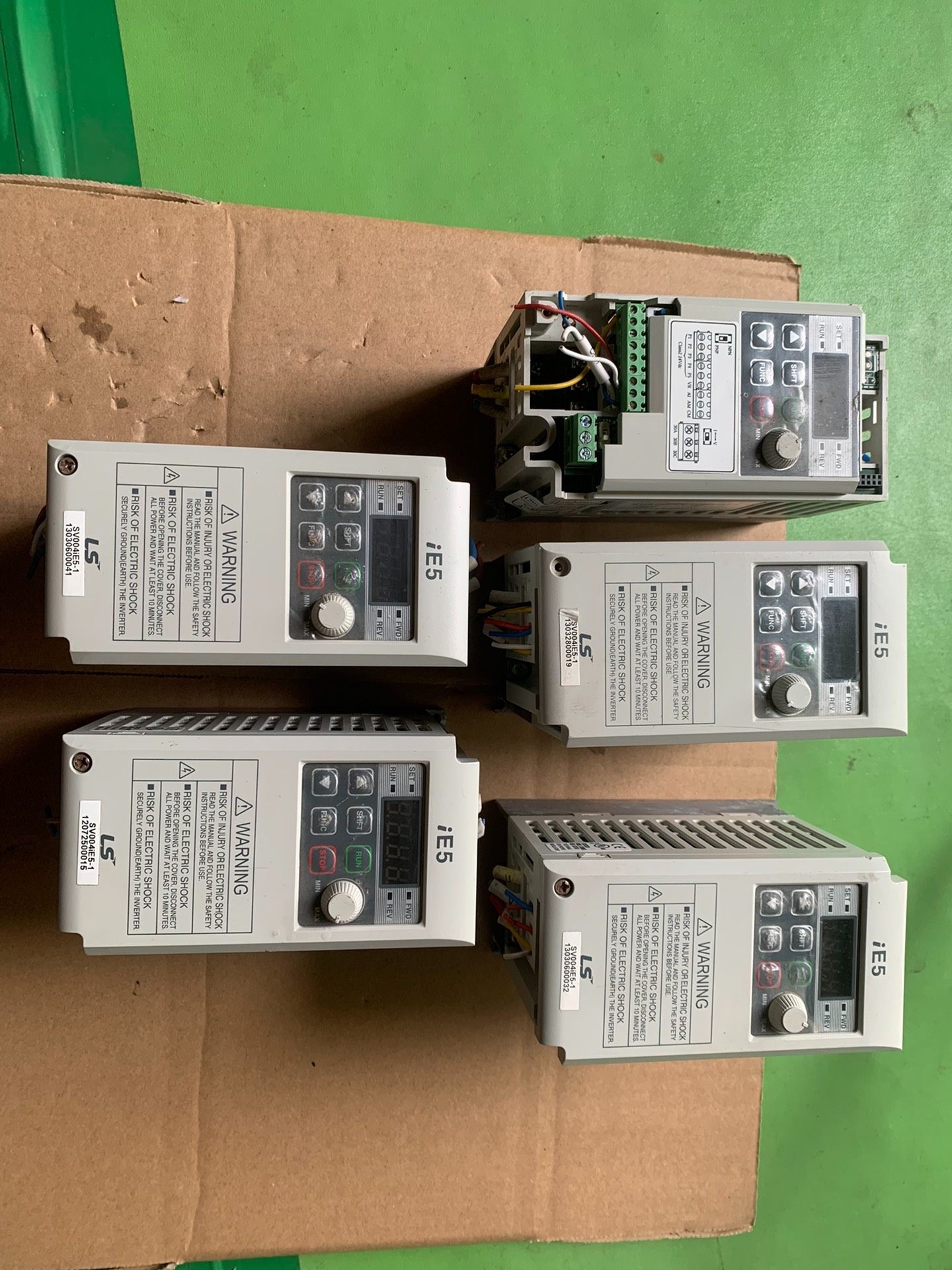 韩国变频器、SV004iE5－1、5台成色如图功能包好、15