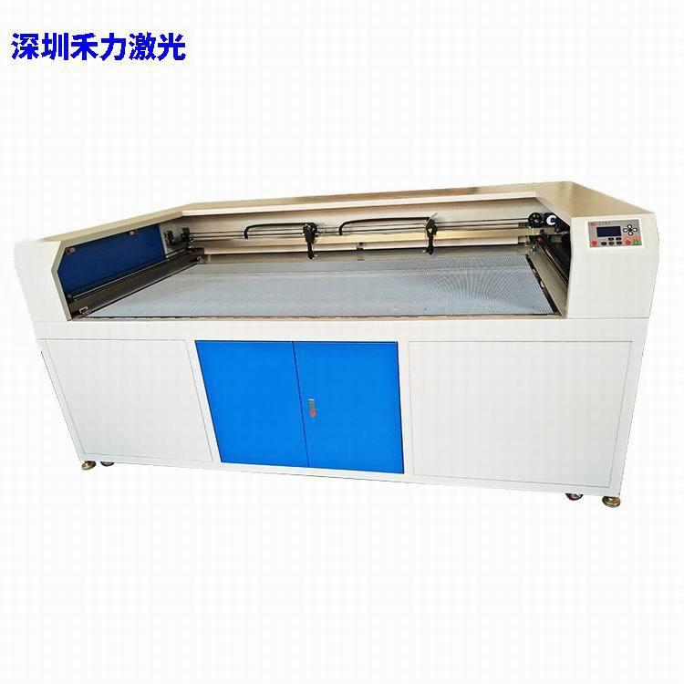 2025供应牛皮纸双头裁床贴布绣牛皮纸服装模板激光切割机