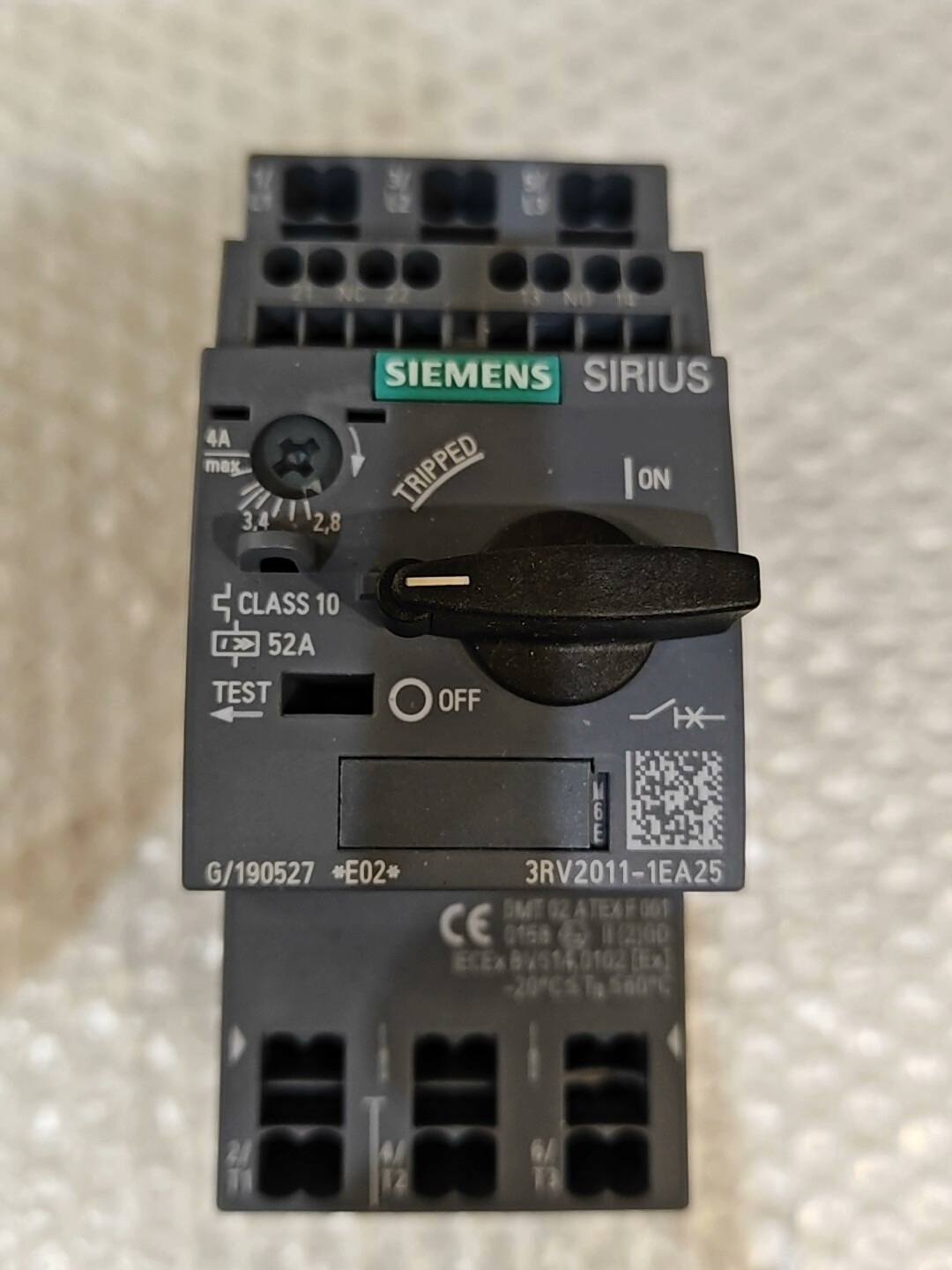 西门子原装拆机未使用备件 功能完好3RV2011-1EA25