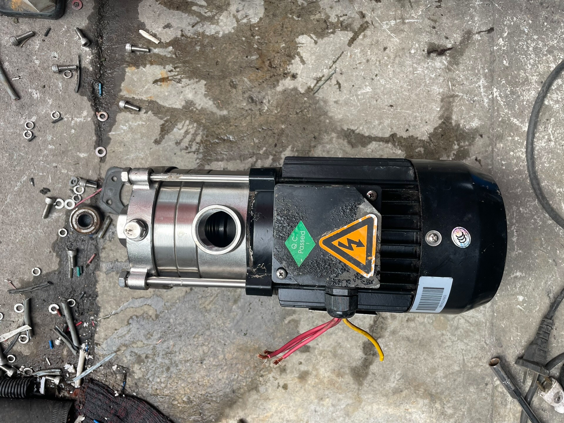 南方CHLF2-30不锈钢多级离心水泵，三相电，2立方21米