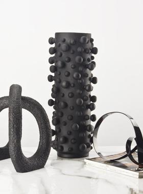 2025新款电视柜摆件高级感小众抽象金属绳结装饰客厅样板房书架柜