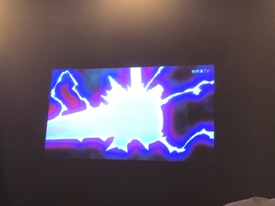 比比看明基投影仪和索尼投影仪哪个好?优缺点表现在哪里呢?