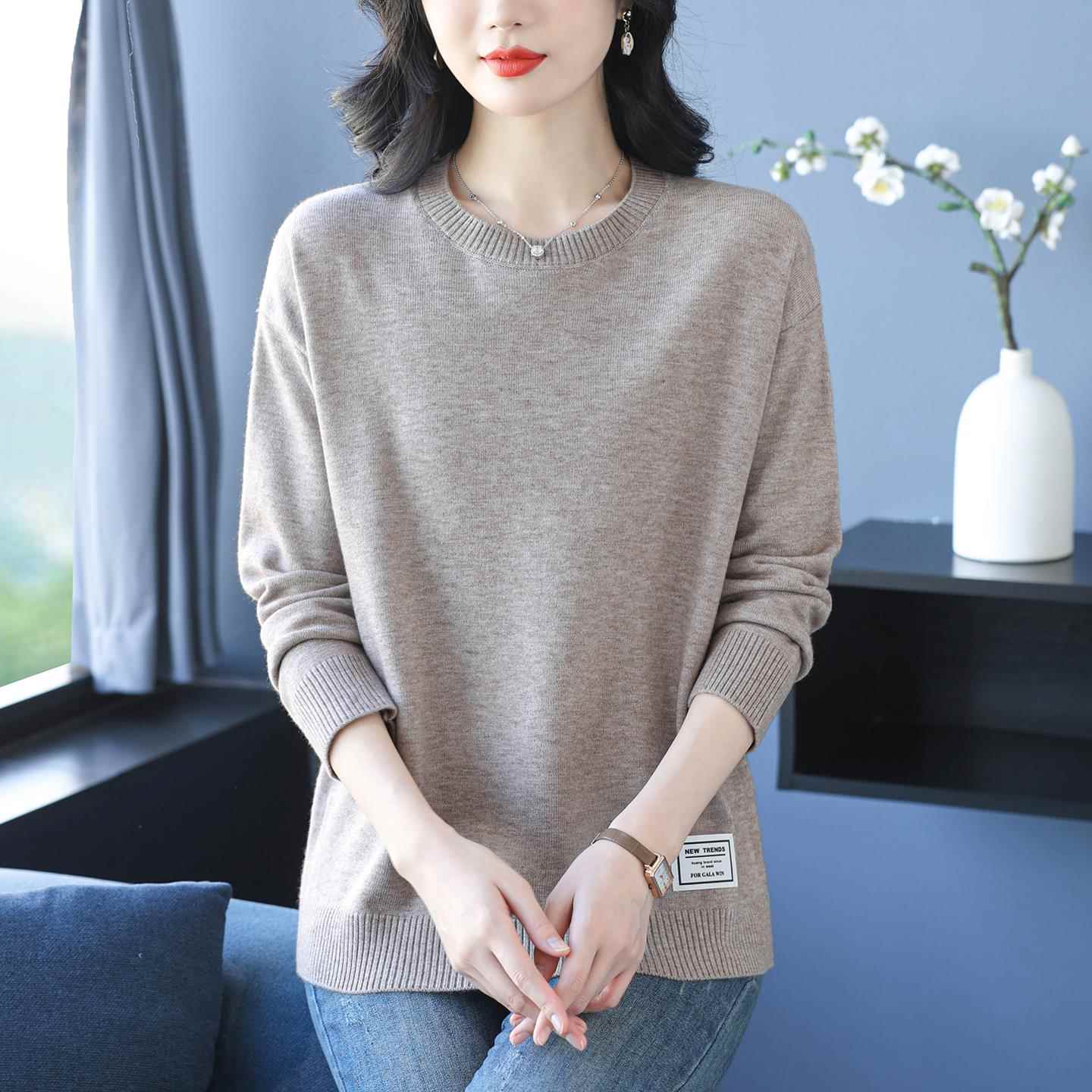 中年妈妈春秋针织毛衣女胖mm大码宽松巨显瘦上衣羊毛衫休闲打底衫