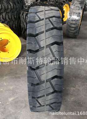 现货供应 自卸车载重轮胎1200r20-20 实心胎含钢圈 前四后八货车