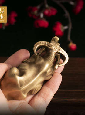 铜臻全铜伏牛自在手把件书房桌面摆件随身文玩牛气冲天把玩件挂饰
