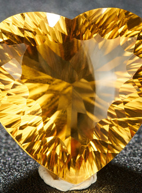 亏本捡漏价 35.5克拉心形黄晶裸石戒面千禧切工 支持私人定制