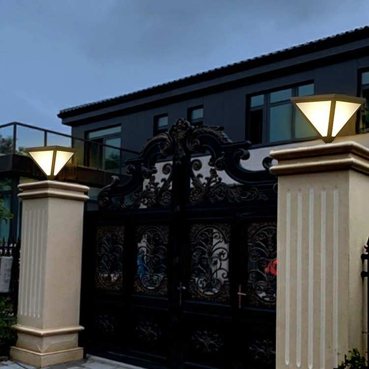 太阳能柱头灯户外防水围墙灯简约大门墙头灯别墅庭院花园柱子灯