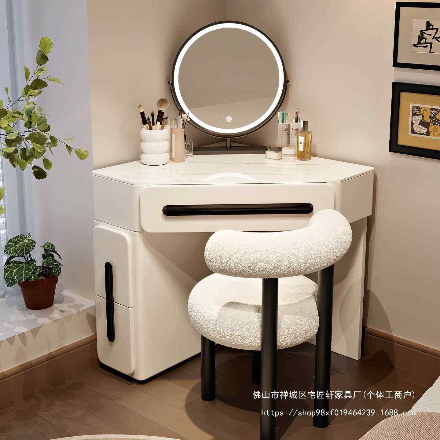 现代简约房间妆台小户形型拐收纳柜一角体775梳卧室三角化妆桌