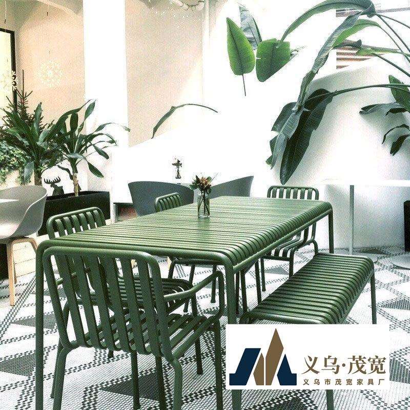 现代户外庭院桌椅组合阳台花园奶茶店咖啡厅外摆桌子休闲铁艺长桌