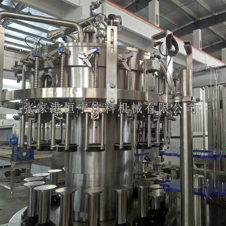 新品爆款气泡水灌装机含气饮料灌装套标膜包装箱生产线设备灌装机