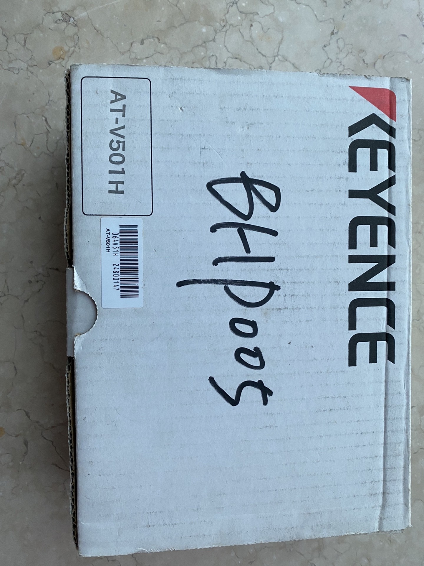 基恩士 位移传感器控制器 AT-V501H 库存货 实物拍摄