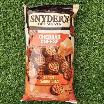 美国椒盐脆饼切达奶酪夹心饼干三明治小圆饼PRETZEL SANDWICHES