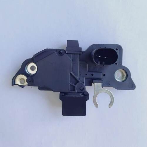 汽车发电机调节器IB225-12V F00M144136 0031542406 038903803E