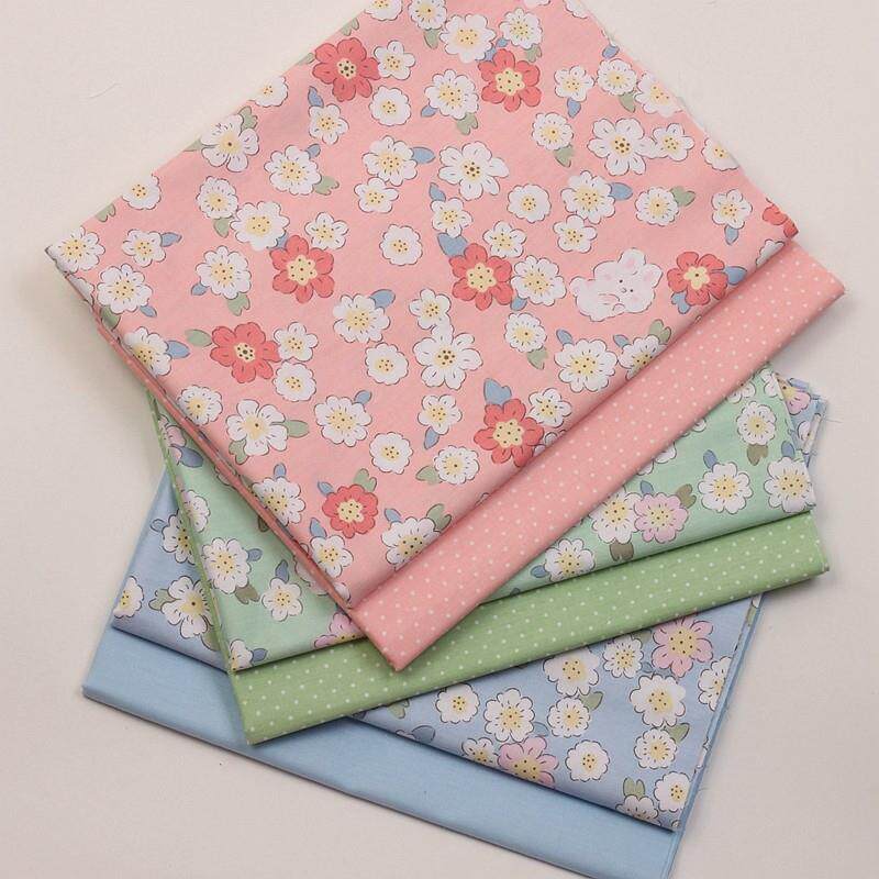 日系卡通兔子印花纯棉布料1.6米幅宽40支斜纹布手工服装床品面料