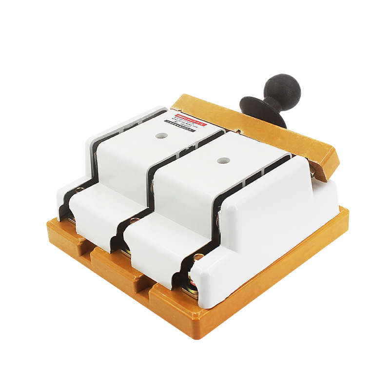 HD11F-400/38 三相三线三级防误式闸刀 400A单投开启式刀开关