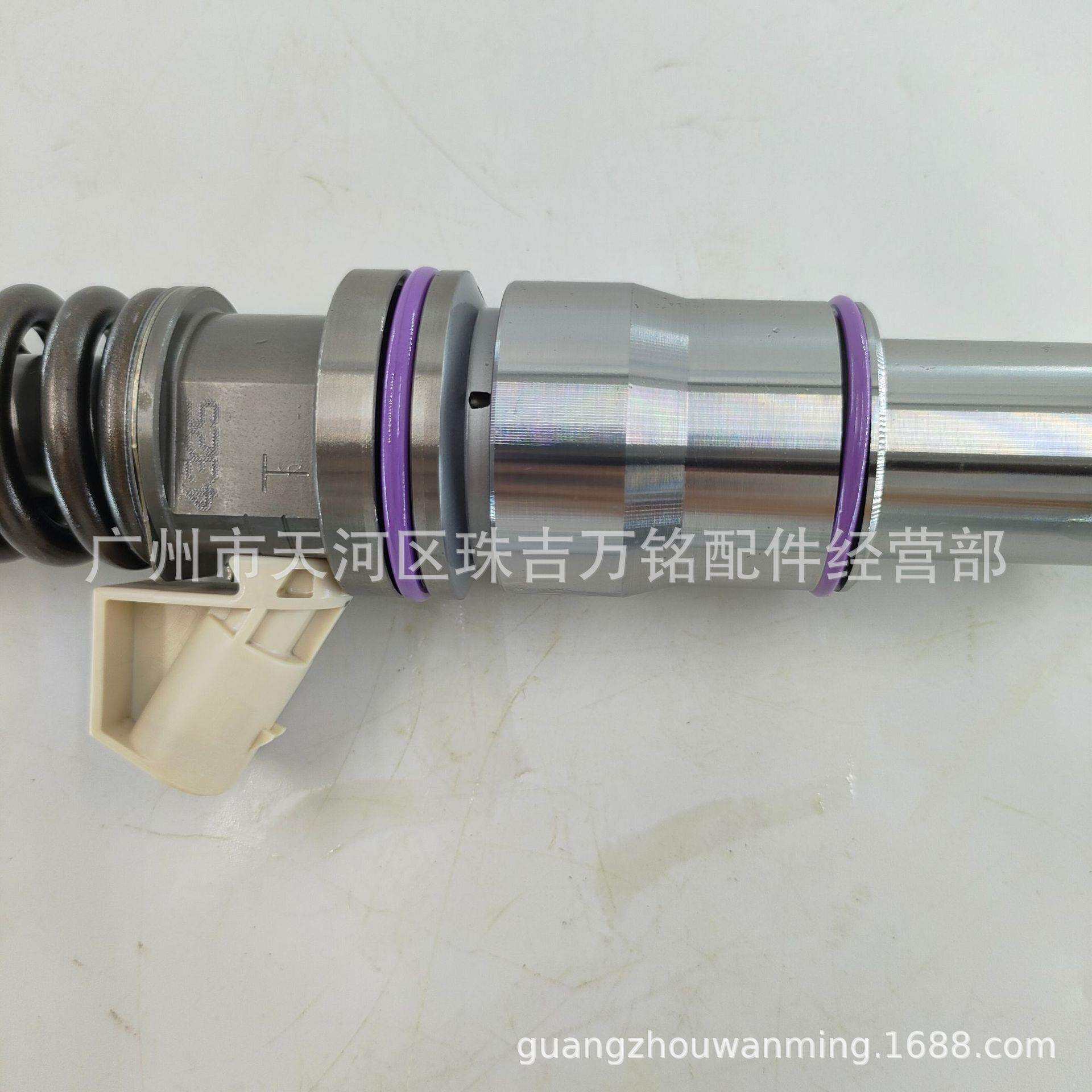 适用天TAD941GE喷油器总成 BEBE4C16001 21586296 VOE21586296