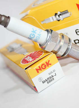 NGK火花塞MAR9A-J（6869）适用杜卡迪1098 821 939骇客鸰速大魔鬼