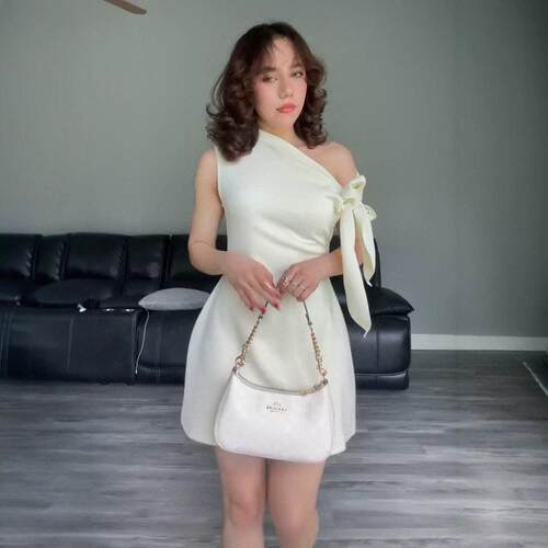 Women's Unique Design Knitted Off-Shoulder Bow Tie Short