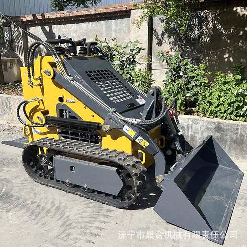 履带式小型滑移装载机小型工矿小空间操作旋转式小滑移