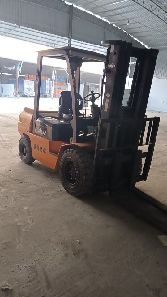 3月13日揭阳委托资产处置杭叉35Z三节门架起升4.5米叉车一台国三叉货齐全网络拍卖公告